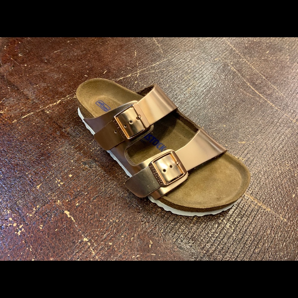 NEW IN BOX! Size 36! Birkenstock Arizona SFB